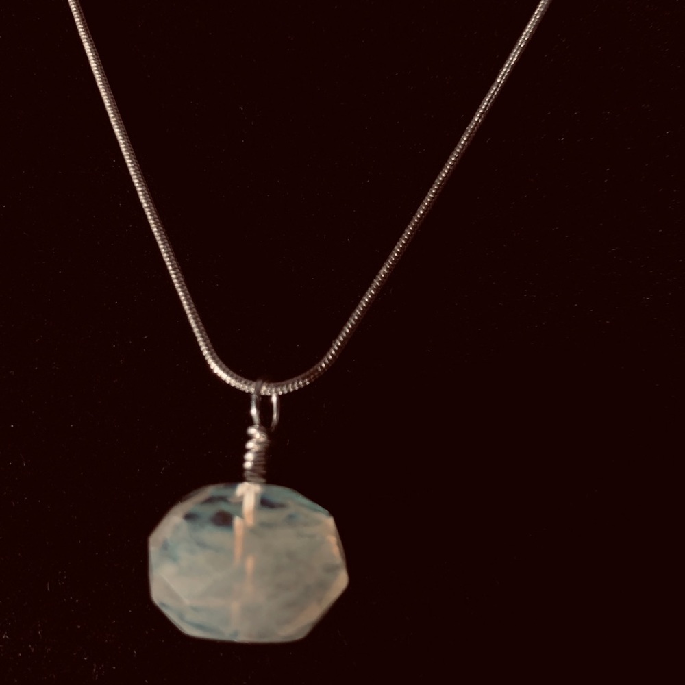 Lemon Quartz Crystal Pendant. Free ss chain with offer. Handmade - Picture 7 of 7